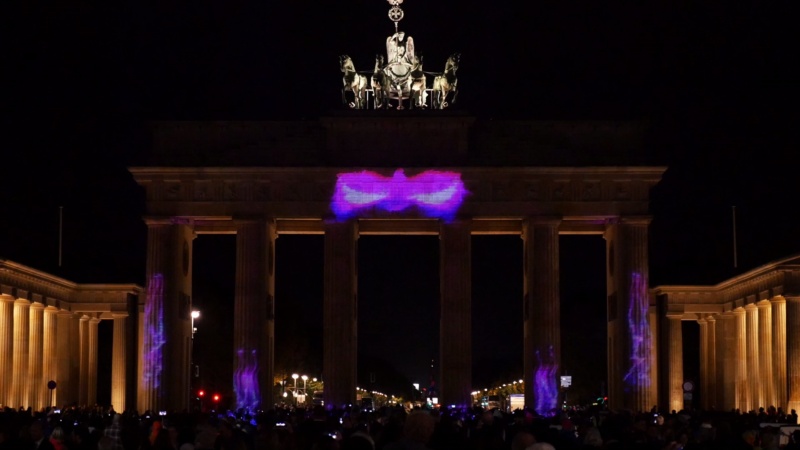 Brandenburg Gate - Festival of Lights Intro Mapping, Berlin, Germany 2015
